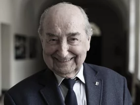 Miniatura: Odszedł prof. Andrzej Kułakowski, wybitny...