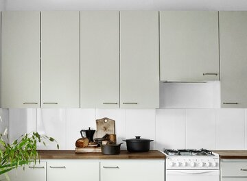 Jak przeprowadzić metamorfozę kuchni w&nbsp;jeden dzień. Tikkurila Everal Aqua Semi Matt 40