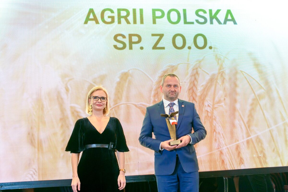 Marzena Zielińska, prezes zarządu Capital Point, i Leszek Skrzypczyk, dyrektor zarządzający Agrii Polska 