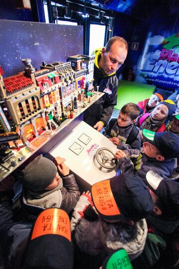 Planeta Energii domek Energoludk&oacute;w