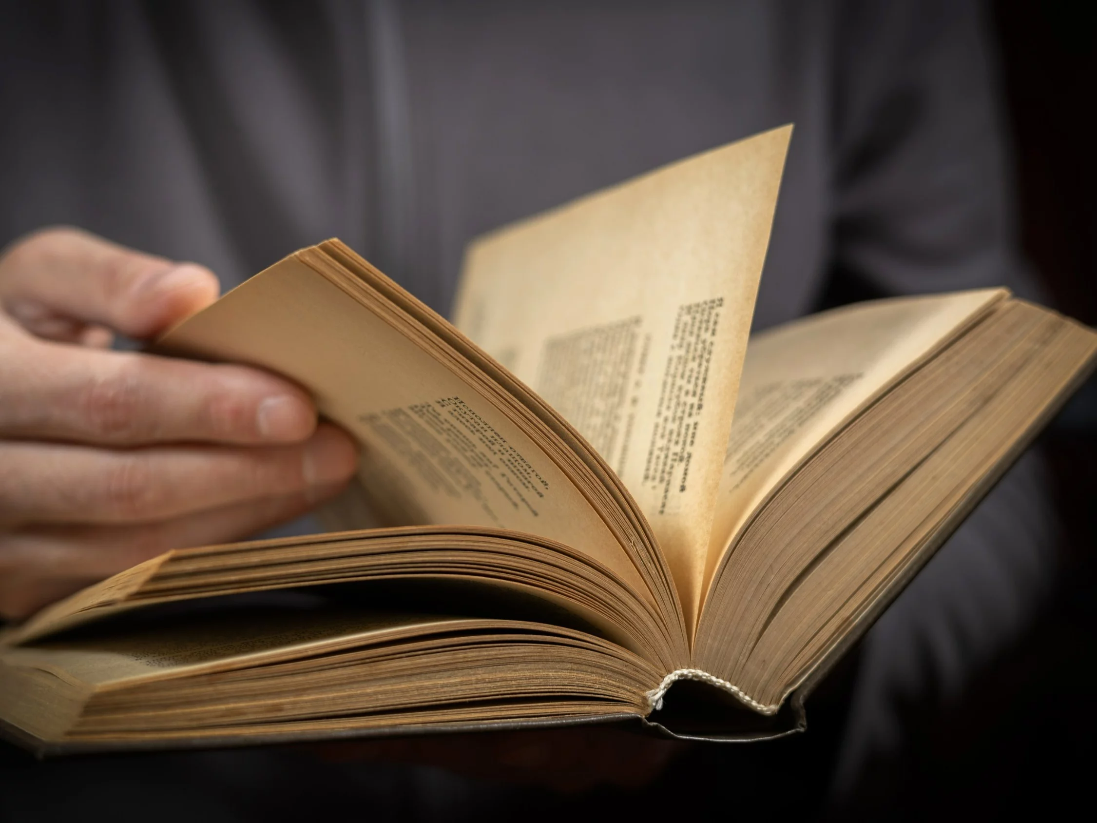 Jakiego słowa tu brakuje?