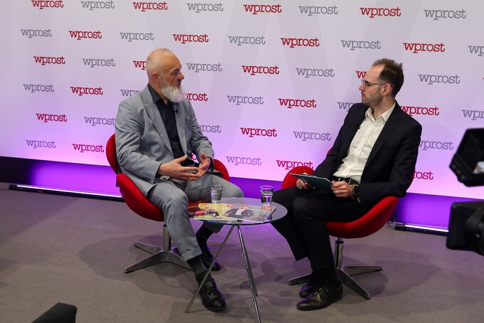 Piotr Górnik, prezes zarządu Fortum Power and Heat Polska podczas wywiadu w Studio „Wprost”
