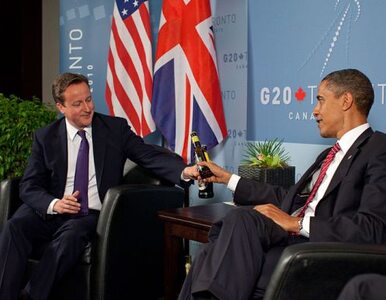 Miniatura: Cameron i Obama serwowali grillowane...