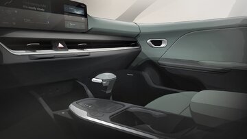 Kia K4