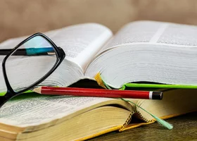 Miniatura: 10 pytań z języka polskiego. Znasz na nie...