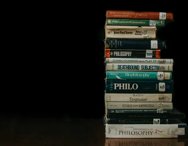 Miniatura: 15 książek, które trzeba przeczytać przed...