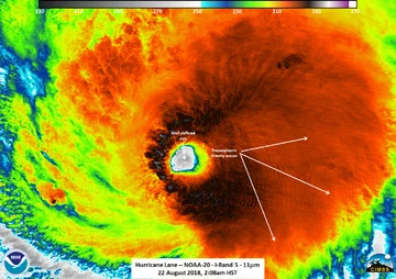 Huragan Lane na zdjęciach satelitarnych NASA 