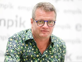 Miniatura: Marcin Meller zbluzgał rowerzystę....