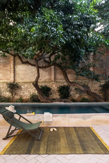 Dywany zewnętrzne marki Nanimarquina z oferty MO-Rugs 