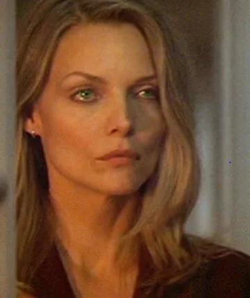 Michelle Pfeiffer w filmie „Co kryje prawda” (rok 2000) 