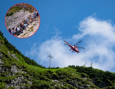 Miniatura: Tłumy na szlakach, upały i urazy. Tak...