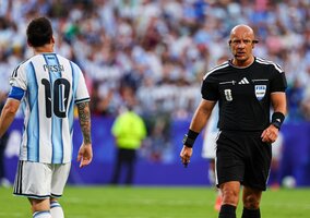 Miniatura: Marciniak sędzią finału mundialu? Decyzja...