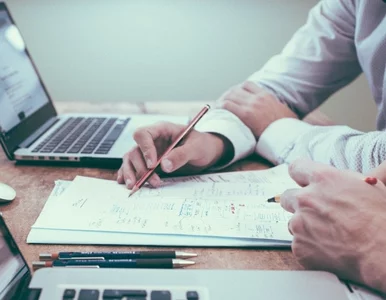 Miniatura: Firmy chcą zatrudniać specjalistów z Ukrainy