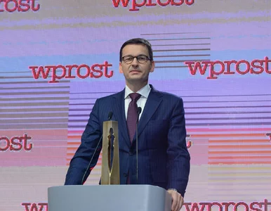 Miniatura: Mateusz Morawiecki z zespołem gospodarczym...