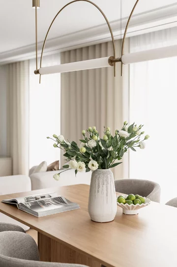 Eleganckie wnętrze zatopione w beżach, projekt: Architektownia 