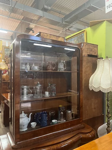 Witryna do salonu Witryna, bronisze, antyki