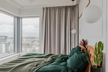 Białe wnętrza z drewnem, proj. Pracownia Architektury Wnętrz Deer Design 