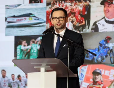 Miniatura: Obajtek zapytany o ucieczkę za granicę. Ma...