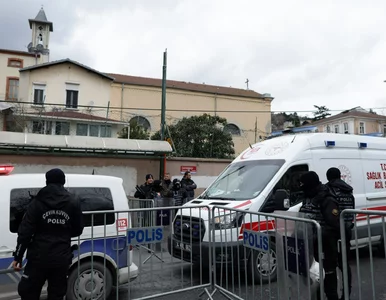 Miniatura: Strzały w kościele w Stambule. We mszy...