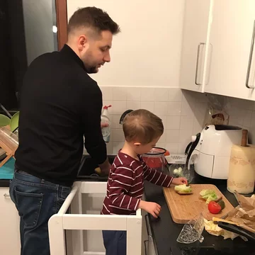 Patryk Jaki z synem 
