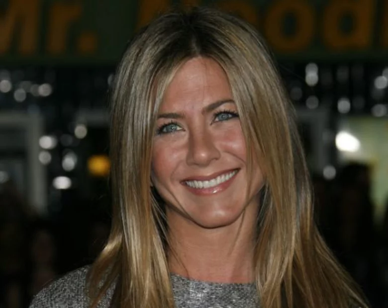 Miniatura: Jeniffer Aniston poskromiła paparazzich