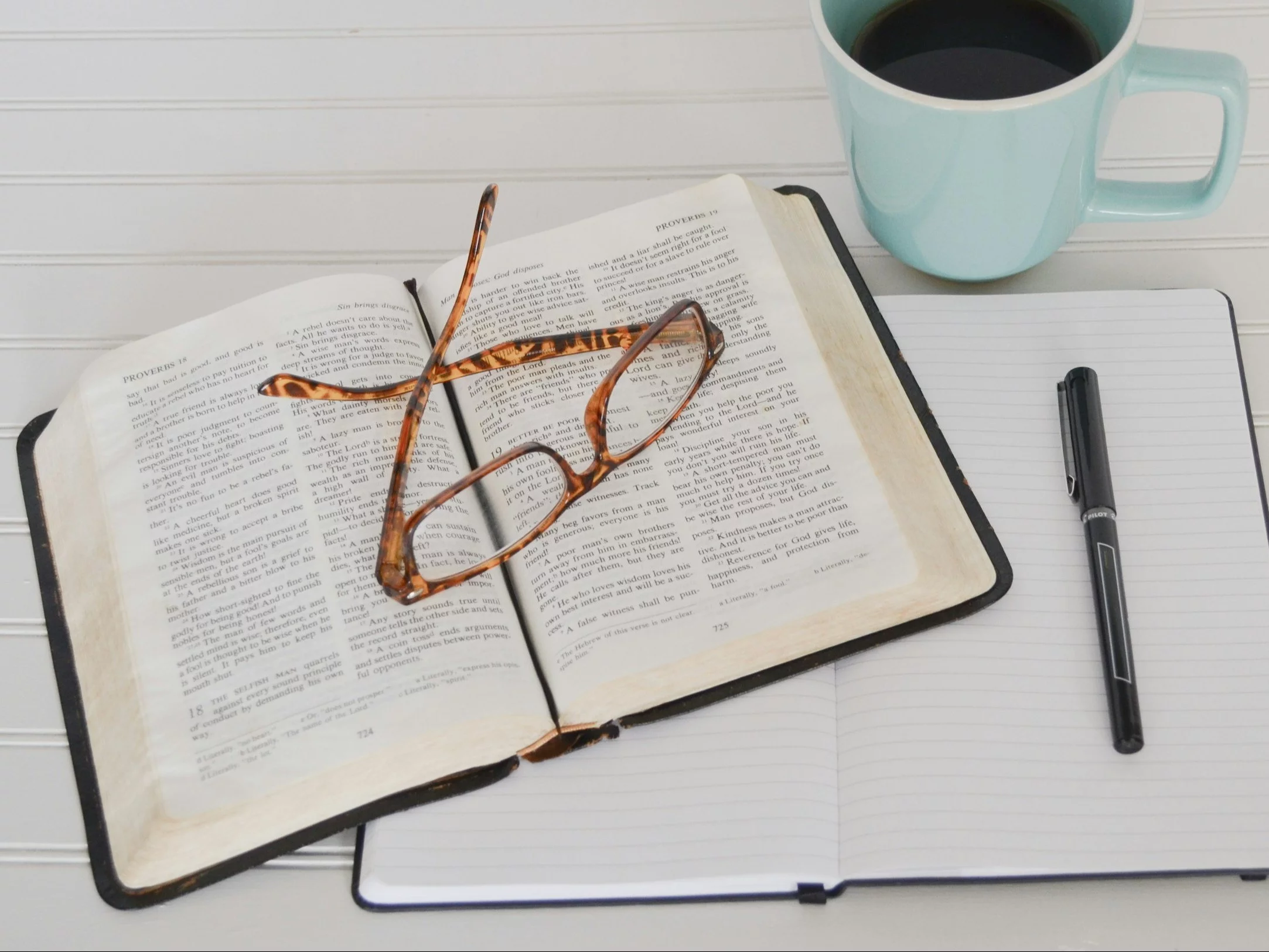 Prosty quiz z wiedzy ogólnej. Musisz mieć 100%