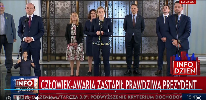 Miniatura: Paski TVP po wyborze Rafała Trzaskowskiego