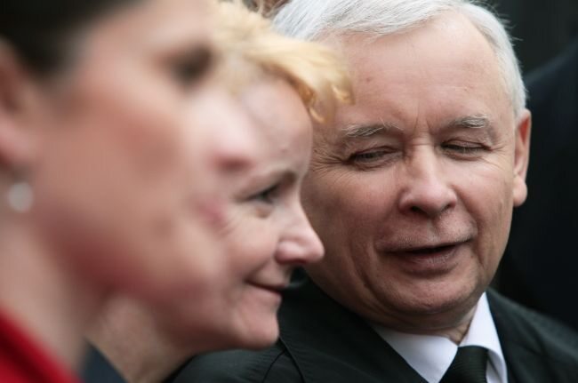 ...z czego najwyraźniej cieszył się Jarosław Kaczyński (fot. PAP/Tomasz Gzell)