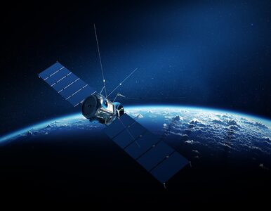Miniatura: Dwutonowy satelita wchodzi w atmosferę....