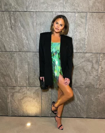 Chrissy Teigen 