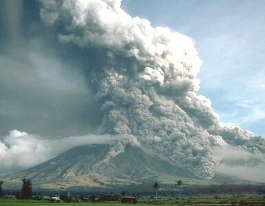 Miniatura: Potężna erupcja wulkanu. Przynajmniej 2...
