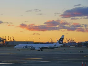 Miniatura: Wydano zgodę na lądowanie. Omal nie doszło...