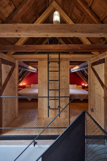 130-letni domek w górach w nowej odsłonie, projekt Mjölk Linka, Mjölk, domek w górach