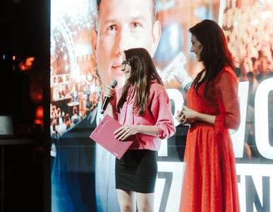 Miniatura: Natalia, Klaudia i Dorota tłumaczą,...