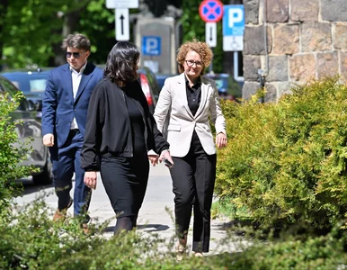 Miniatura: Posłowie PiS ujawnili adres domu premiera?...