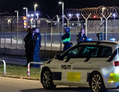 Miniatura: Incydenty z dronami. Zamknięto dwa...