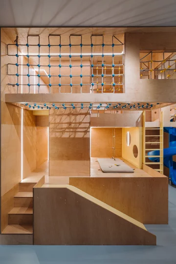 Penthouse projektu Kando Architects 