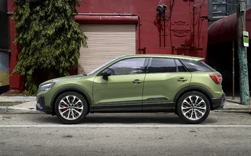 Audi SQ2 