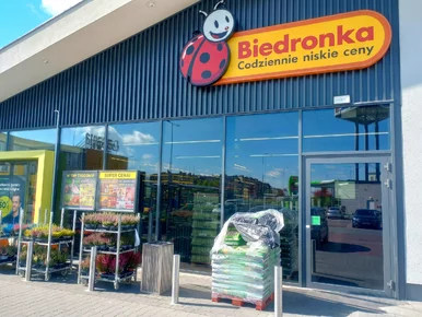 Miniatura: Od dziś w Biedronce włoska kawa 30 zł...