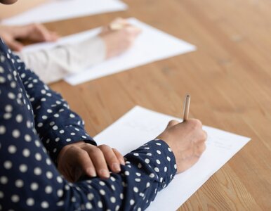 Miniatura: Quiz z języka polskiego. Wstyd, jeśli...