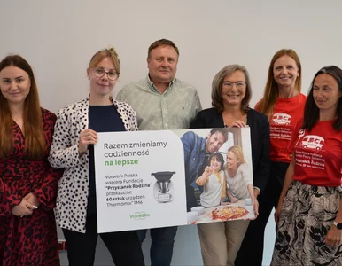 Miniatura: 100 urządzeń Thermomix® w rękach...