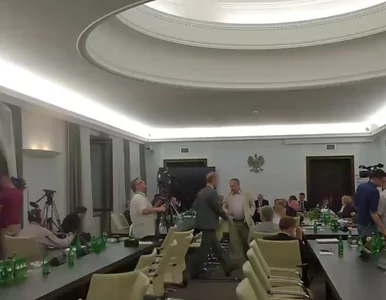 Miniatura: Senacka komisja przyjęła ustawę o SN, mimo...