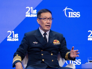 Miniatura: Chiński minister obrony grozi Tajwanowi:...