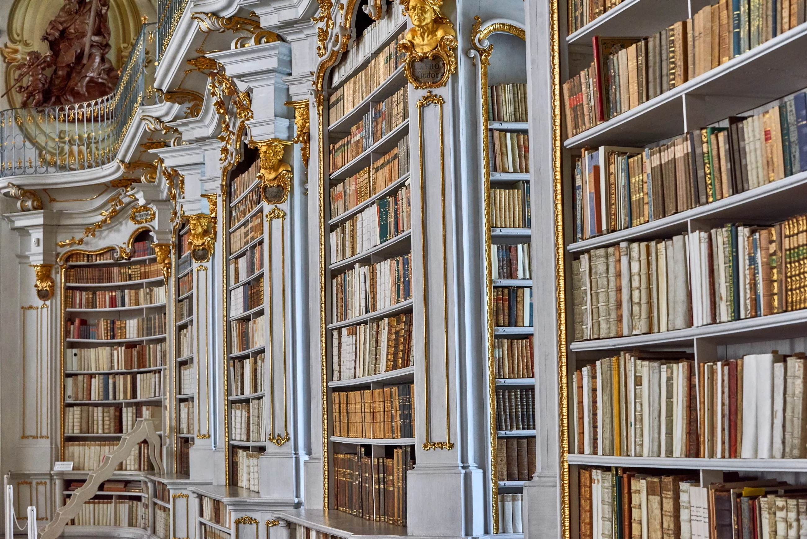 Quiz z klasyków literatury. Kto to napisał?