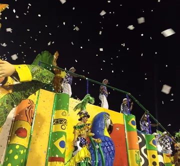 Parada podczas karnawału w Rio 