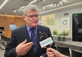 Miniatura: Dr Grzesiowski: Szczepienie powinno być...