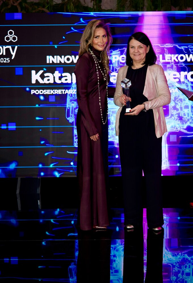 Katarzyna Kacperczyk, wiceminister zdrowia i Katarzyna Gintrowska, prezes PMPG Polskie Media