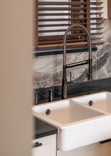 Dom z klimatem: stylowa metamorfoza podmiejskiej willi w Zielonej Górze. realizacja Katarzyny Fanajło z pracowni Home Design Decor 