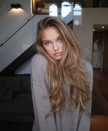 Romee Strijd 