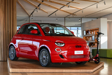 Fiat (RED)500